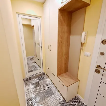 Apartment Modern And Cozy Flat In The Center Varna