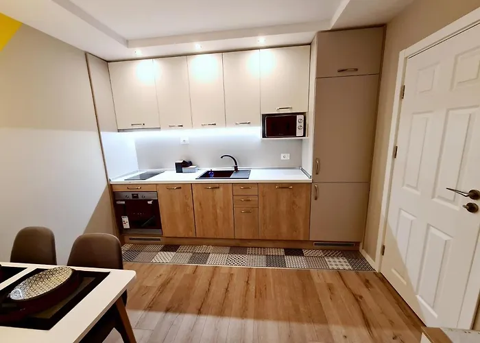 Modern And Cozy Flat In The Center Varna