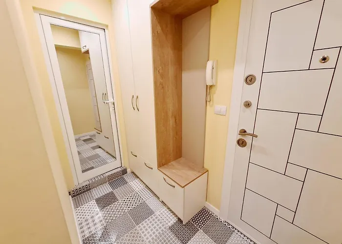 Apartment Modern And Cozy Flat In The Center